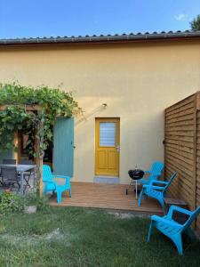 Au doux paillis soleil couchant