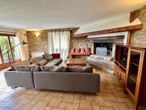 Casa Rural piscina y vistas al Cadí