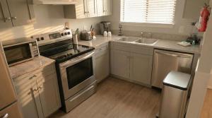 Las Palmas 1 Block to Sand Pool & BBQ Wi-Fi