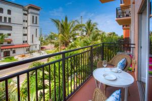 304 - Madeira Bay Resort