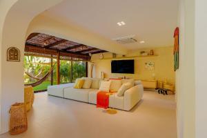 PF141 Sofisticado Duplex 3 Suítes - Praia do Forte