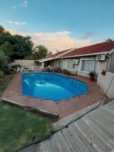 PrimeStay Two-Bedroom Apartment