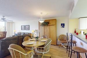 A-202 - Mansions By The Sea