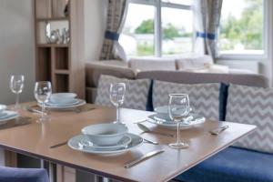 Seton Sands Signature Lodge 2BR Sleeps 6 with Starlink