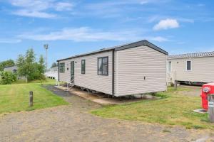 2BR Deluxe - Starlink -Pool -Seton Sands -Sleeps 6