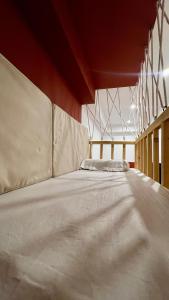 Unexpected Historical Apartment - Central & Quiet