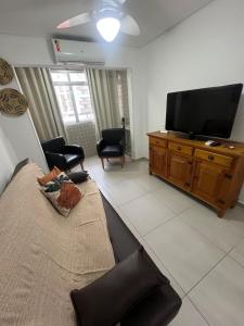 Aviação-com Ar -1 Dorm- 6 Hospedes -Garagem -Wi Fi- 50 metros da Praia