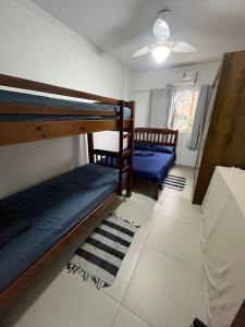 Aviação-com Ar -1 Dorm- 6 Hospedes -Garagem -Wi Fi- 50 metros da Praia