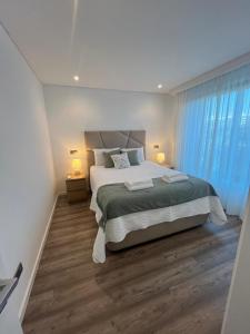 NEW Apartment, Sea Front & Shared Pool