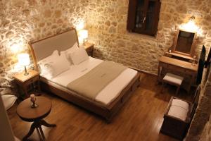 Vetilios Lithos boutique hotel Lakonia Greece