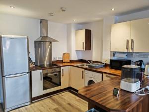 Modern Flat Ideal for Short & Long Stays in Sheffield South Yorshire