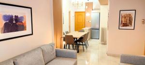 Pretty apartment in Acropolis