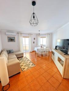 Davids Apartment - Sunny Beachside Escape