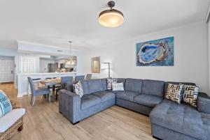 Emerald Beach 1736 by Emerald Coast Retreats