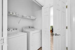 Pool view Magnolia Pointe Condo Near Beach