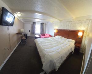 Exceed Inn Indianapolis Airport South