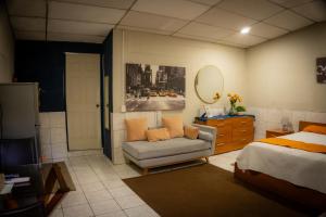 Suite 608 Ciudad Jardín San Miguel