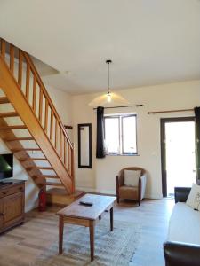 Domaine des Cerisiers - Piste cyclable & parking privé