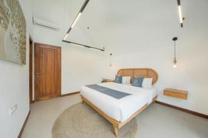 New Serene 2BR Pool Villa, 10 Min to Nuanu