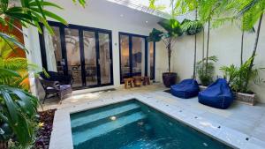 Villa Bugis Kayu Aya Seminyak