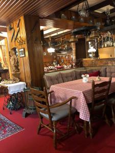 Alte Weinstuben Steinfelder Hof - B&B