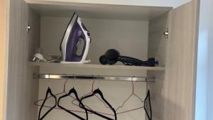 BRAND NEW Modern 1 Bedroom Apt Oxford Central Signature