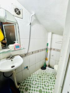 Viet Home STay Tran Cung 1- Near E Hospital Home