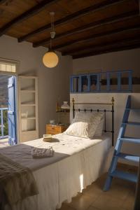 Villa SOLEIL Milos Greece