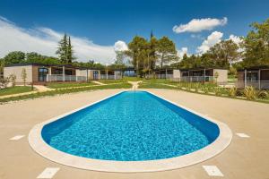 Mobile Homes with Pool in Tar - Porec-Istrien 38572