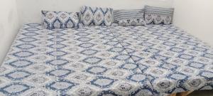 Hari Sharnam Residency