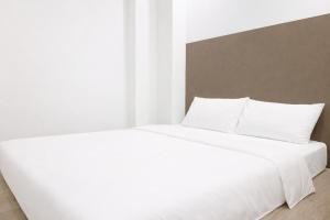 A Hotel Dickson, Stay From 9PM To 8AM