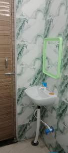 Hari Sharnam Residency