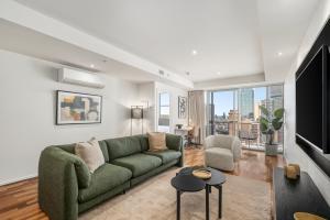 멜버른 / 멜번 Urban Rest Melbourne formerly Nolo Apts Lonsdale St 호텔 스위트룸