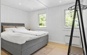 Nice Home In Farsø With House A Panoramic View