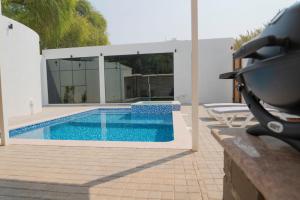 Dar 66 Digdagga Pool Chalet with Jacuzzi