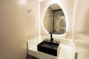 Duplex Premium Costabella com Vista Mar em Angra