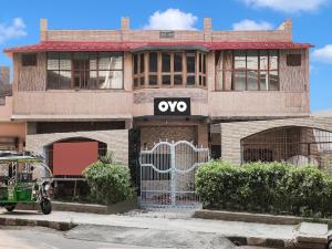 Hotel O Blue Moon Hotel