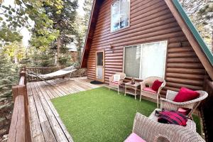 Fireside Cottage at Duck Creek Village