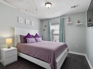 Magical Gatherings! 10 mins from parks