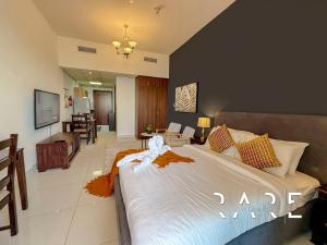 Rare Holiday Homes - Near Miracle Garden - Dubai Sports City - Elite Residence - R1108