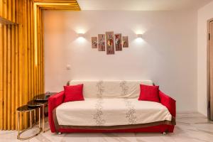 Thermaic Gulf Breeze Apartment - Sleeps 4 by ΜΡS