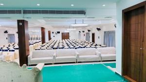 SS Grand Luxury Hotel Ananthapuramu