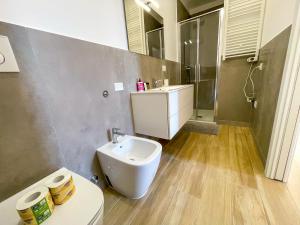 Prada district 3 rooms 6 people economy