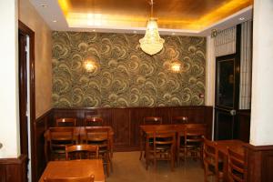 Hotels Hotel Bellevue Saint-Lazare : photos des chambres