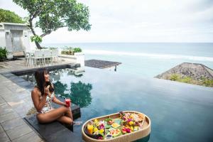 Nusa Dua Cliff Ocean View with Private Beach