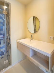 Cosy Corner room in Hua-Hin Downtown