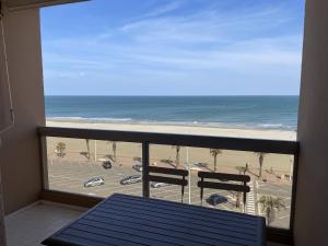 Appartement cosy T3 avec terrasse à Canet-en-Roussillon - FR-1-833-37