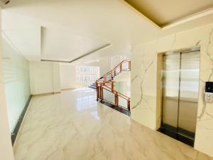 Hotel Holiday Grand
