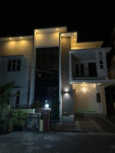 3BHK Furnished Villa near Aster Kochi
