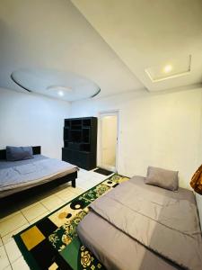 Flamboyan 2 Homestay